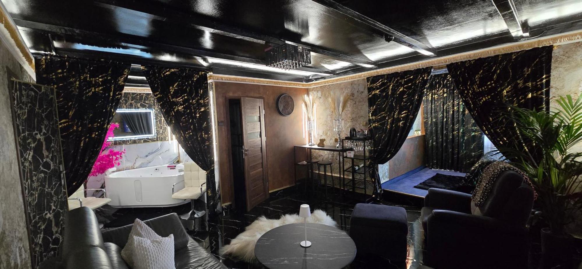 Albatros Hotel